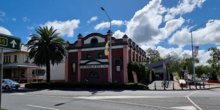 穆斯威爾布魯克地區藝術中心