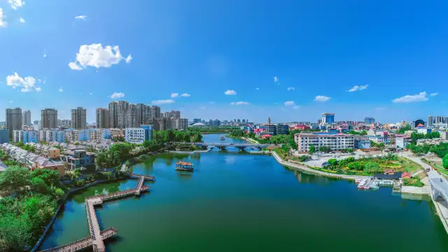 鄭風苑風景区周辺のホテル