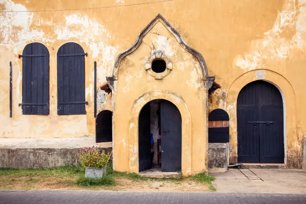 Класс люкс Отели в г. Хиккадува