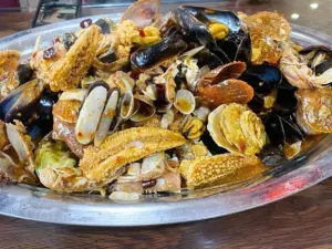 东弘海鲜酒店