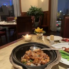 YI LONG COURT ảnh của người dùng