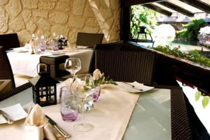 A L'Echevin Hotel le Marechal