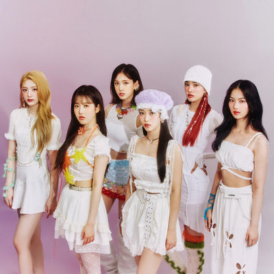 퍼스 | 2026 스테이씨<STAY CLOSER>투어