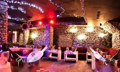 Cirque Le Soir
