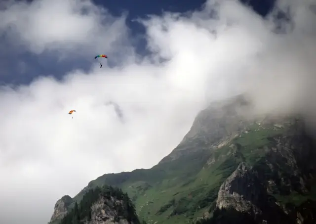 Paragliding in Zermatt