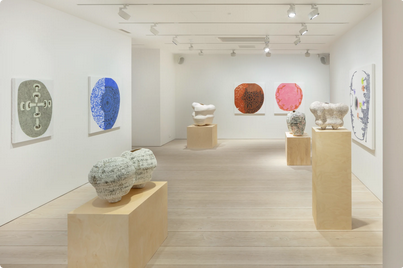 《克里斯蒂娜·里斯卡：不確定性》雕塑作品展 | Galerie Forsblom