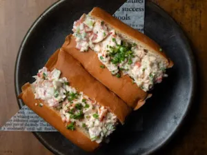Fanny Bay Oyster Bar & Shellfish Market