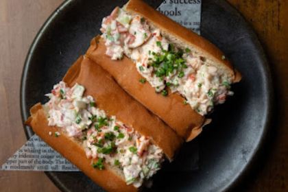 Fanny Bay Oyster Bar & Shellfish Market