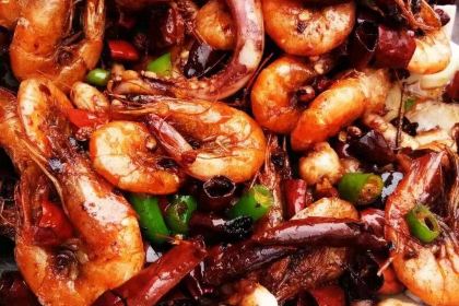 NONG JIA YA BAO GUAN