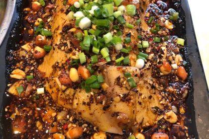 XIN XIAN HE DAN MO DOU HUA ZHUANG