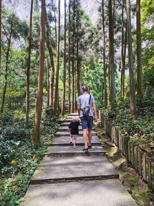 다룽추 풍경구