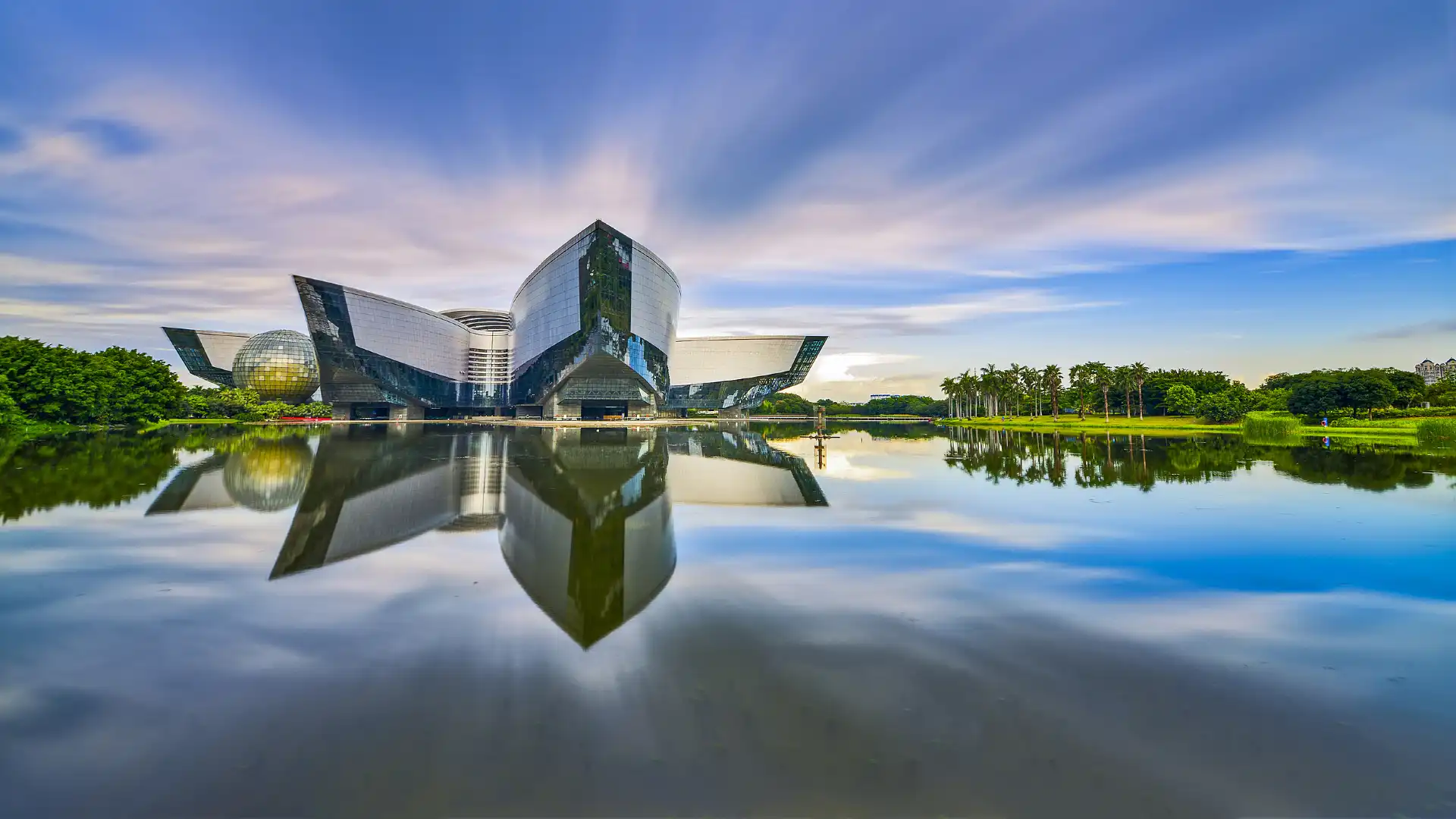 Hotels near Guangdong Science Center