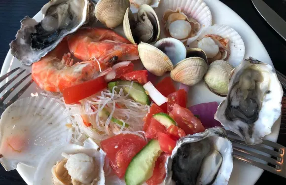 Sunshine Bay Seafood Restaurant