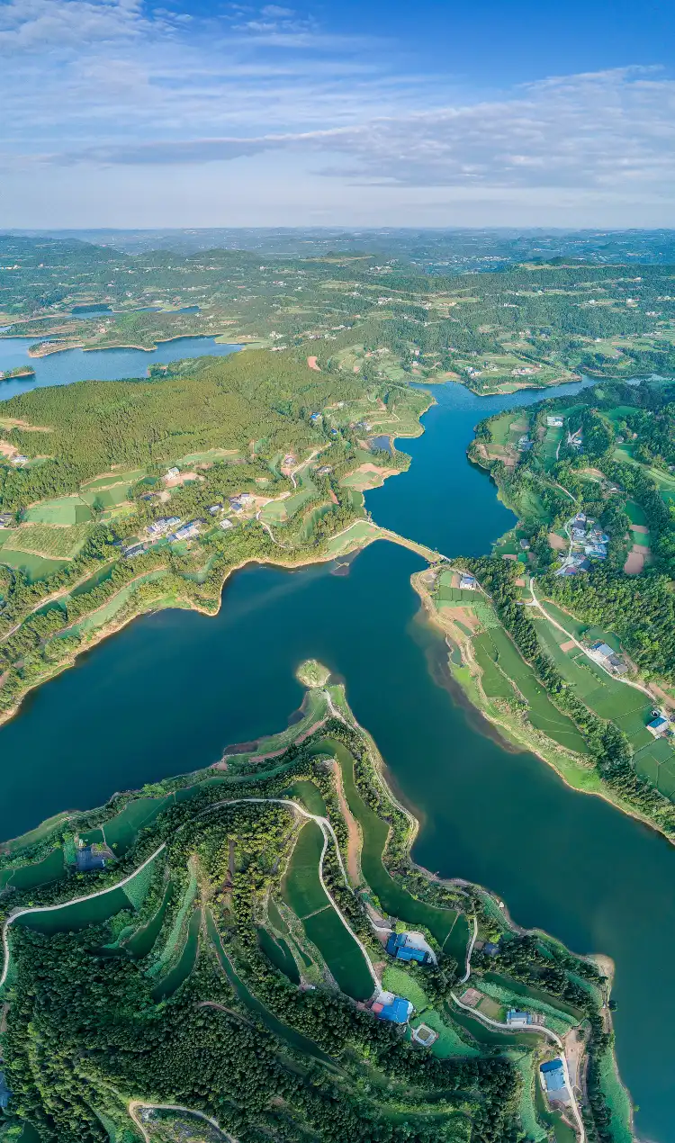 Hotels in Nanbu County