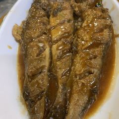 小黄牛朝鲜族特色汤饭馆(长白山店) User Photo