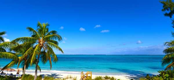 Hotels With Breakfast in Turks and Caicos Islands