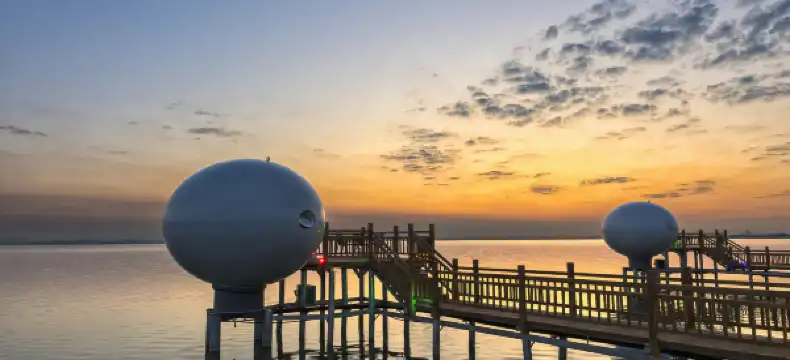 Hotels in Pingluo