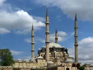 塞裡米耶清真寺