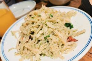 茴香拌煎餅