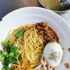 百思特美食 User Photo