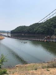 Cheonjang Lake Suspension Bridge