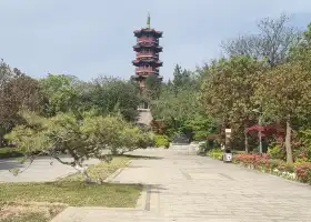 Xuzhou Yunlonghu Jinshan Park