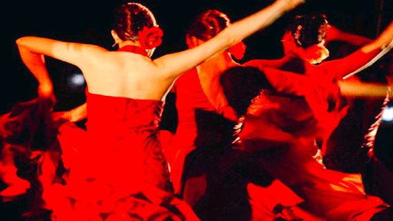 El Patio Sevillano Flamenco Show