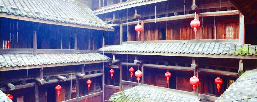 田中賦土樓群
