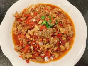 XIAO YI JIA CHAGN CAI