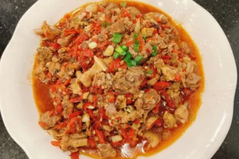 XIAO YI JIA CHAGN CAI
