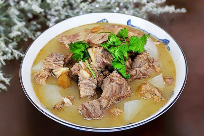 毛师傅土菜馆(芷金花园店)