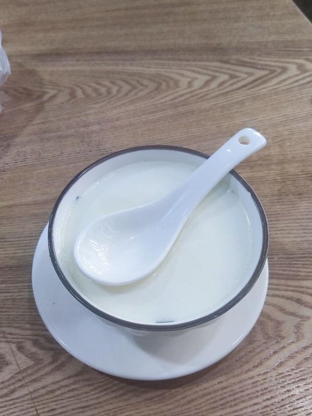 红豆牛初乳