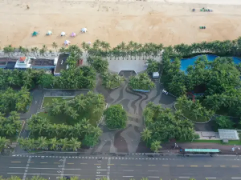 Holiday Beach Hot Springs Water Park