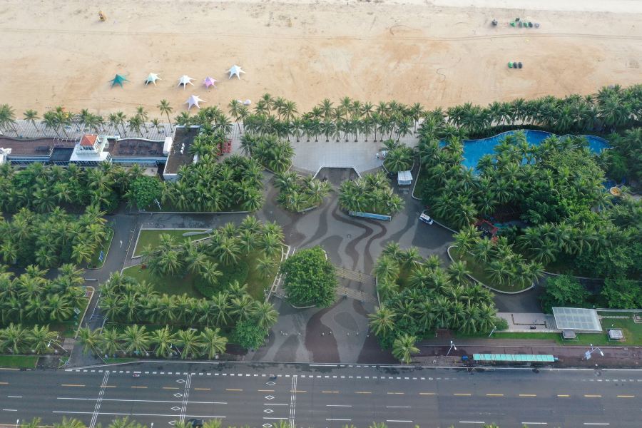 假日海灘温泉親水樂園