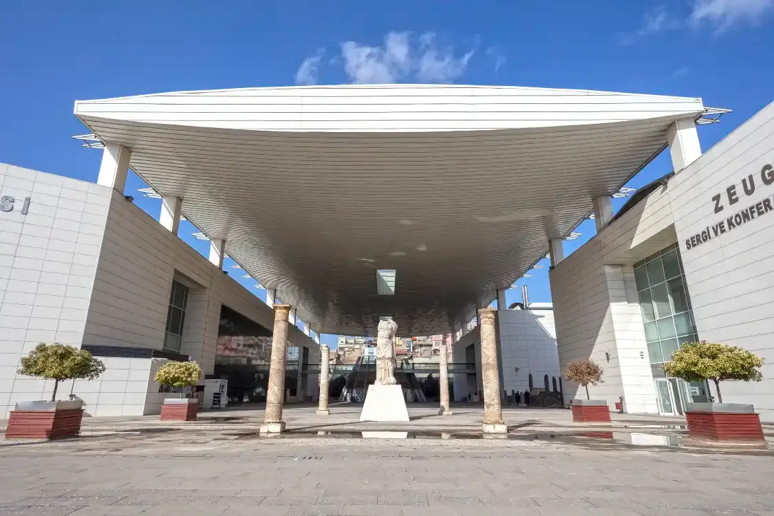 Hotels near Zeugma Mosaics Museum