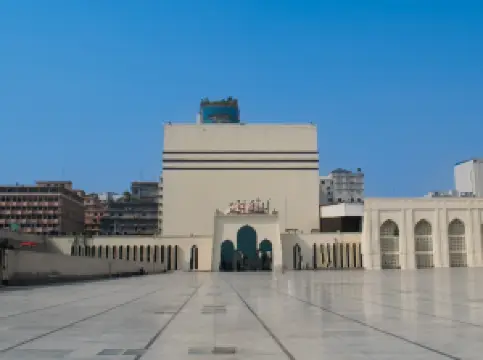Moschea Nazionale di Baitul Mukarram