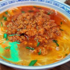 220辣肉面馆(松花江路店) User Photo