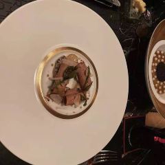 Little Truffle Dining Room & Bar User Photo