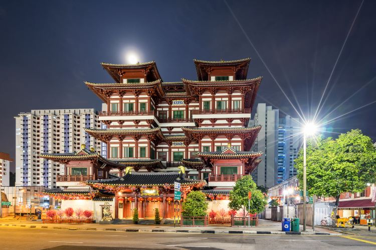 Buddha Tooth Relic Temple