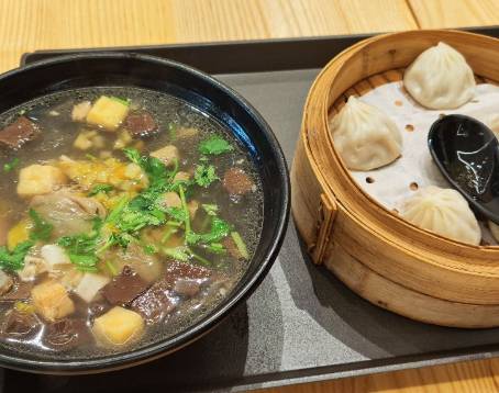 回味鴨血粉絲湯（湖北路店）