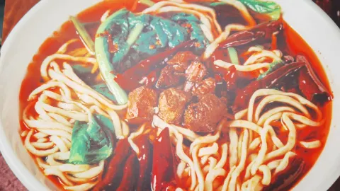 Liangshiyiwan Noodles in Bome