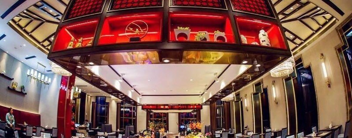 择邻山庄自助餐厅