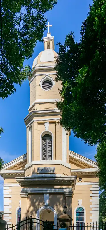 Hotels near Shamian Church