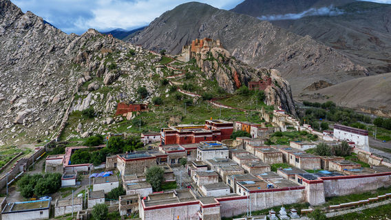 Lhatse