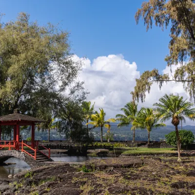 Hotel dekat Hilo Public Library