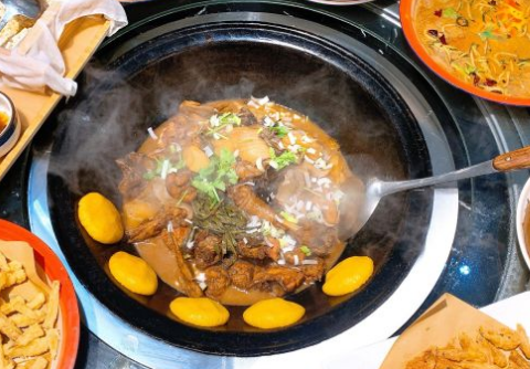 屯里情公社铁锅队(雁栖湖店)