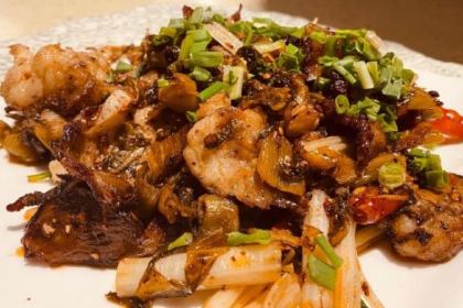 Laodifangxianyuanniuyangroutangguoqiaojiao Beef (16nianlaozihaozong)