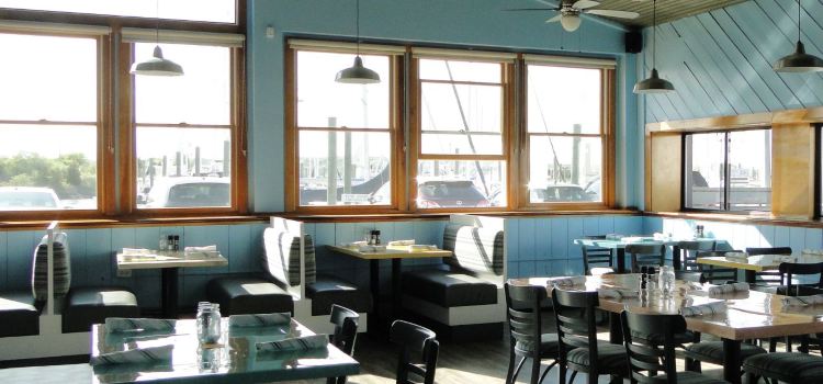 The Gulf Stream Bar and Grille