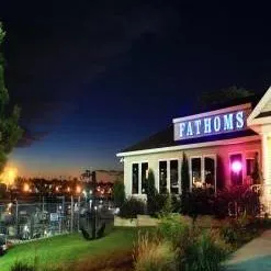 Fathoms Bar and Grille