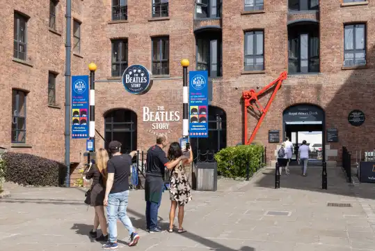 ビートルズ・ストーリー周辺のホテル